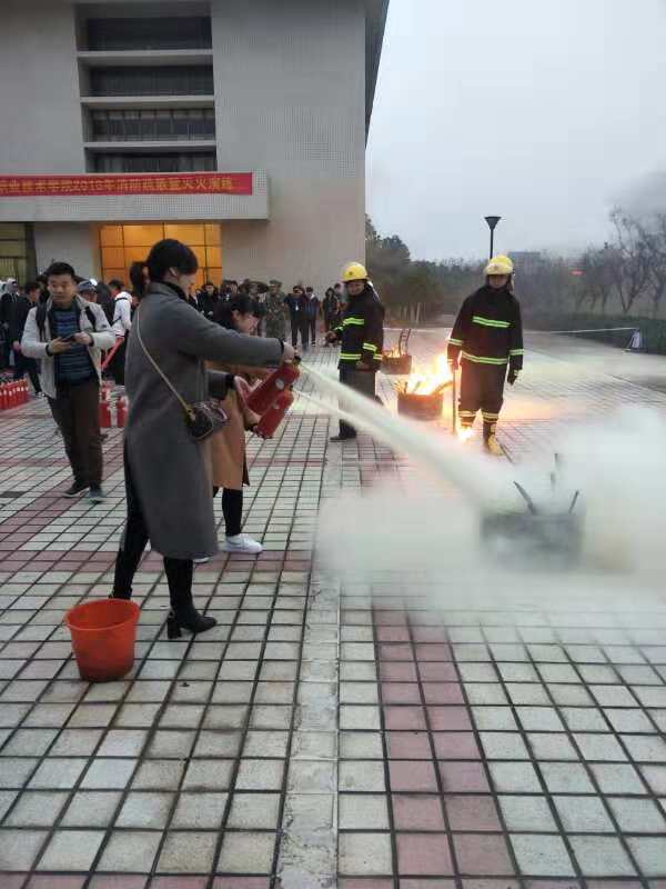 QQ图片20181207101012.jpg QQ图片20181207101012.jpg