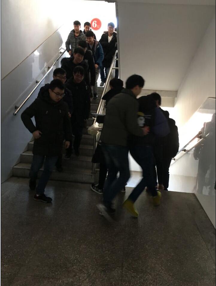 QQ图片20180112160206.jpg QQ图片20180112160206.jpg