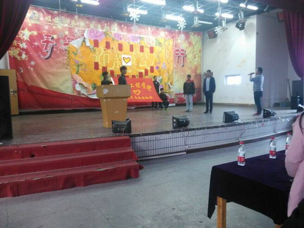 565412963dc00.jpg 565412963dc00.jpg