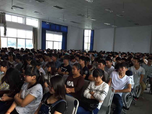 55fa5fc875efa.jpg 55fa5fc875efa.jpg