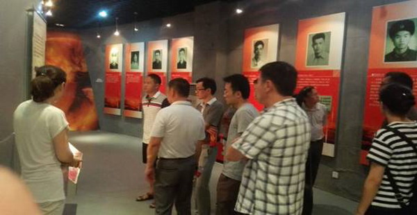 image002.jpg image002.jpg